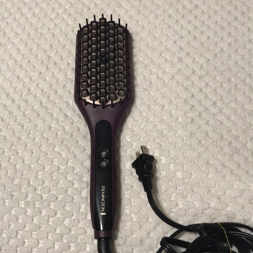 Remington Pro 2 in 1 Heated Straightening Brush